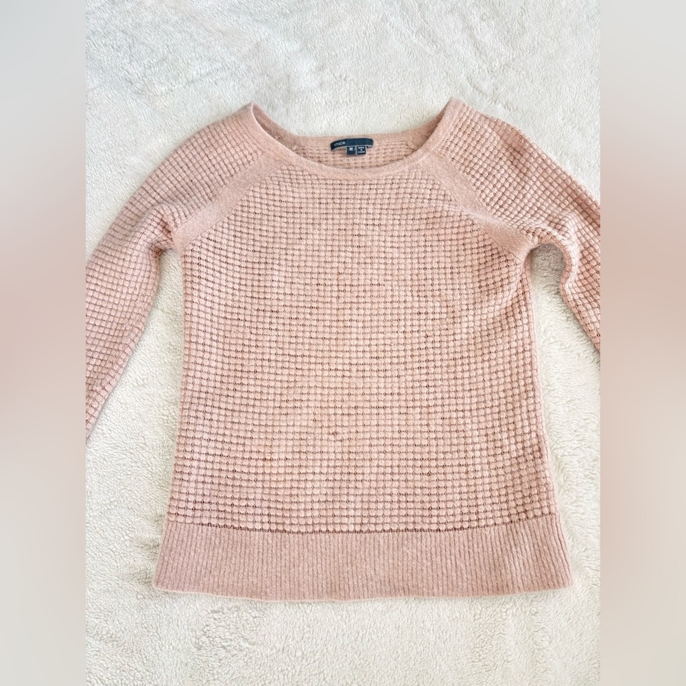 Vince Raglan Cashmere Thermal Soft Pink Sweater Size Medium